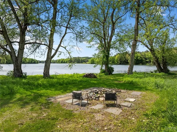 $630,000 | 5612 East Lake Road, Madison, NY 13346