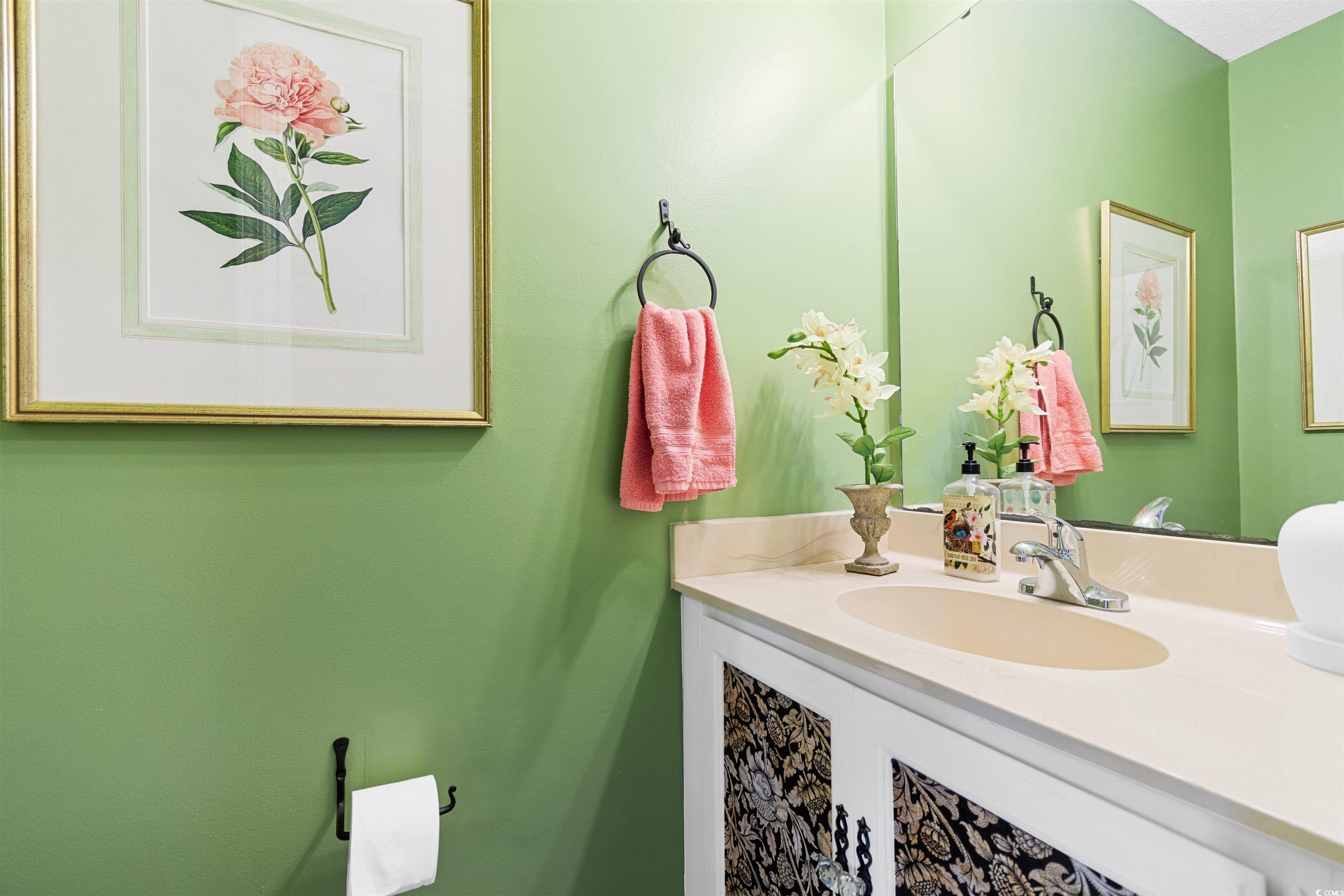 1830 Fairway Ridge Drive, Unit 6F Myrtle Beach, SC 29575 - Photo 13 of 31 Bathroom featuring vanity