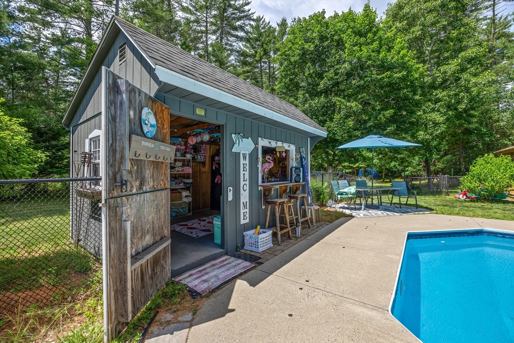 384 Michael Sears Road Belchertown, MA 01007 - Photo 11 of 32