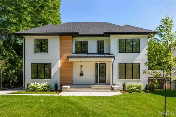 $1,699,000 | 643 Marshall Avenue, St. Louis, MO 63119