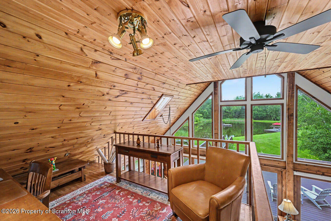 1874 N Road Union Dale, PA 18470 - Photo 74 of 102 Loft