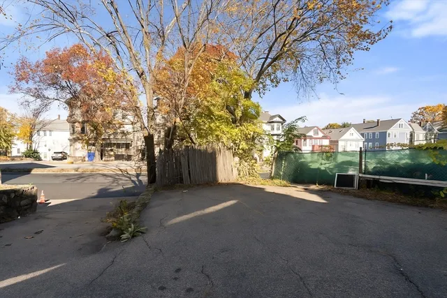 $799,000 | 55 Reservoir Road, Unit 2, Brookline, MA 02467