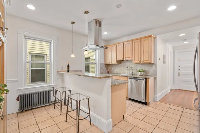 $799,000 | 55 Reservoir Road, Unit 2, Brookline, MA 02467