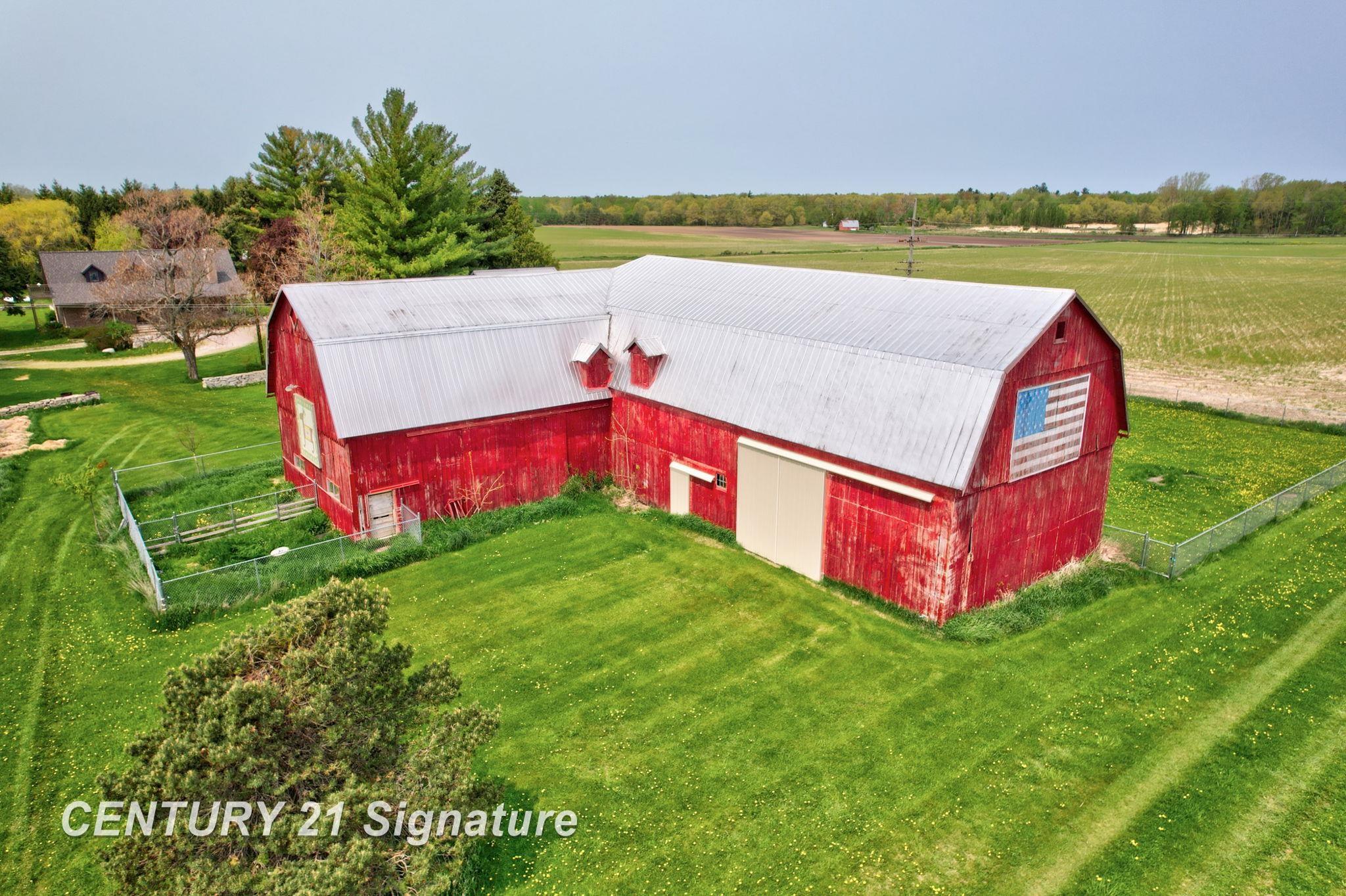 720 Pt Crescent Rd Port Port Austin, MI 48467 - Photo 68 of 79