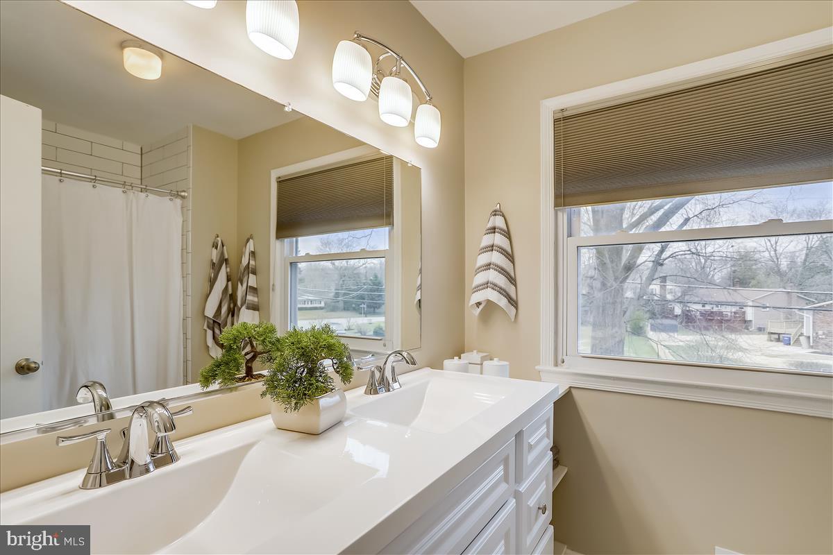 1226 Falster Road Alexandria, VA 22308 - Photo 22 of 33 Gallery Image 22