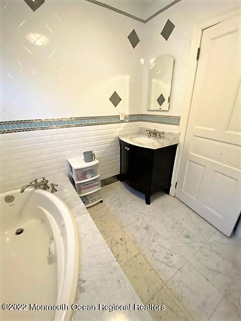 225 Cedar Avenue Allenhurst, NJ 07711 - Photo 11 of 19 IMG_3253