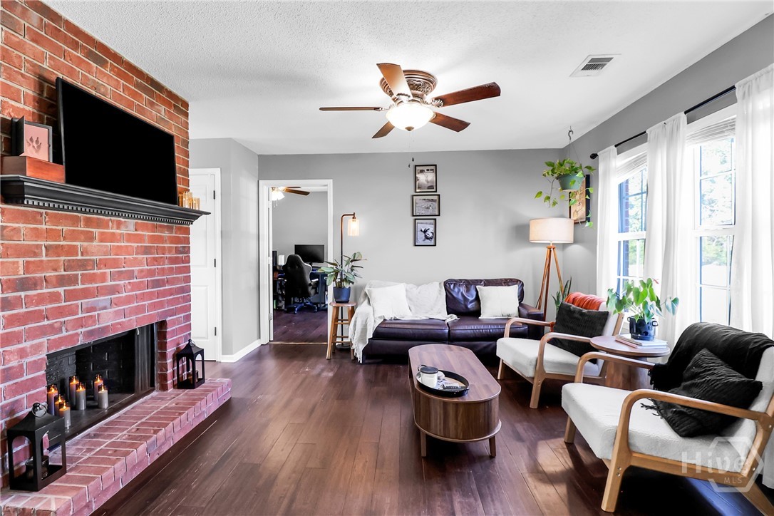 101 Blue Gill Lane Pooler, GA 31322 - Photo 3 of 29