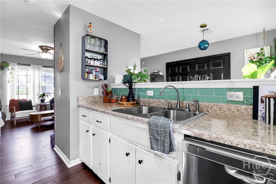 101 Blue Gill Lane Pooler, GA 31322 - Photo 8 of 29