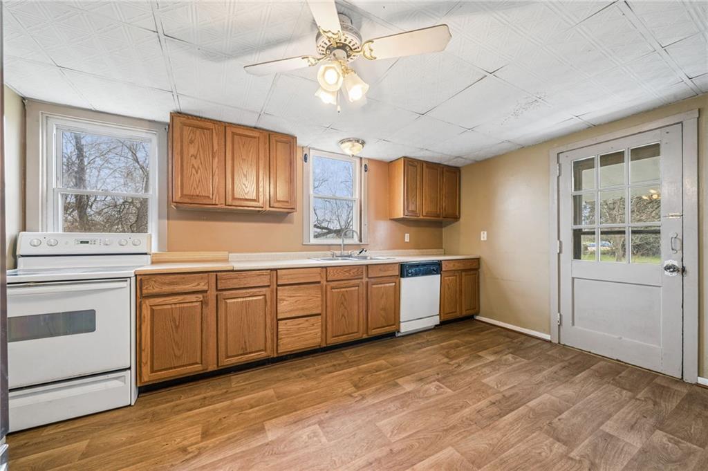 158 Holly Place Road Mount Pleasant, PA 15666 - Photo 7 of 23