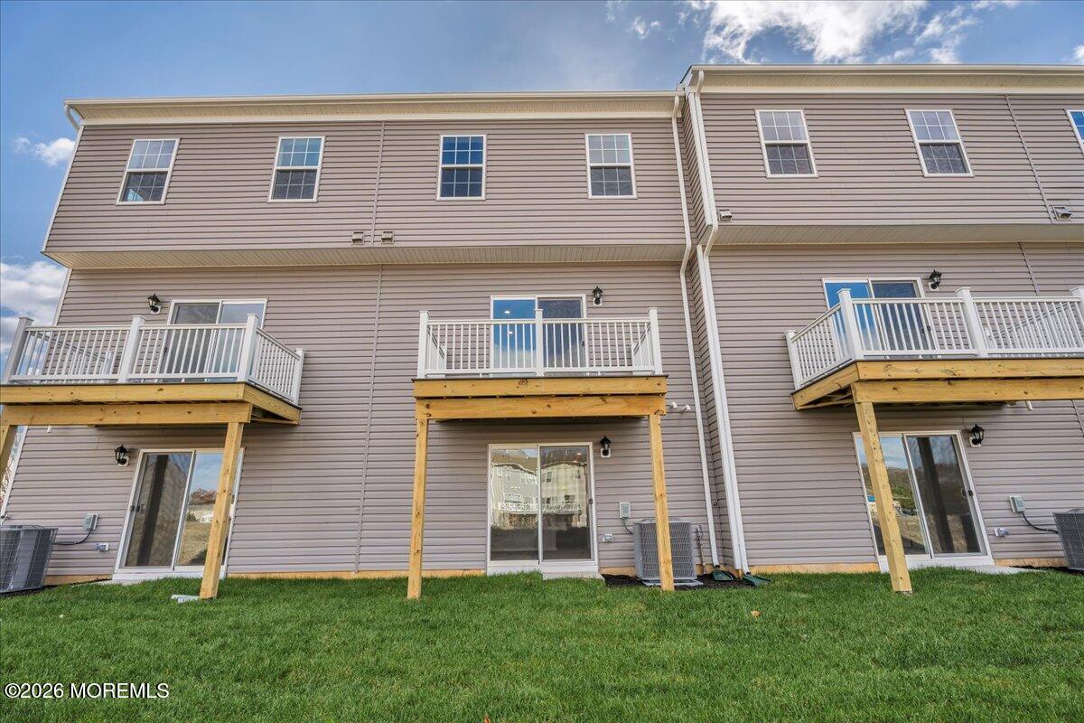 220 Sandy Rdg Road Sicklerville, NJ 08081 - Photo 24 of 24 a front view of a house with a yard