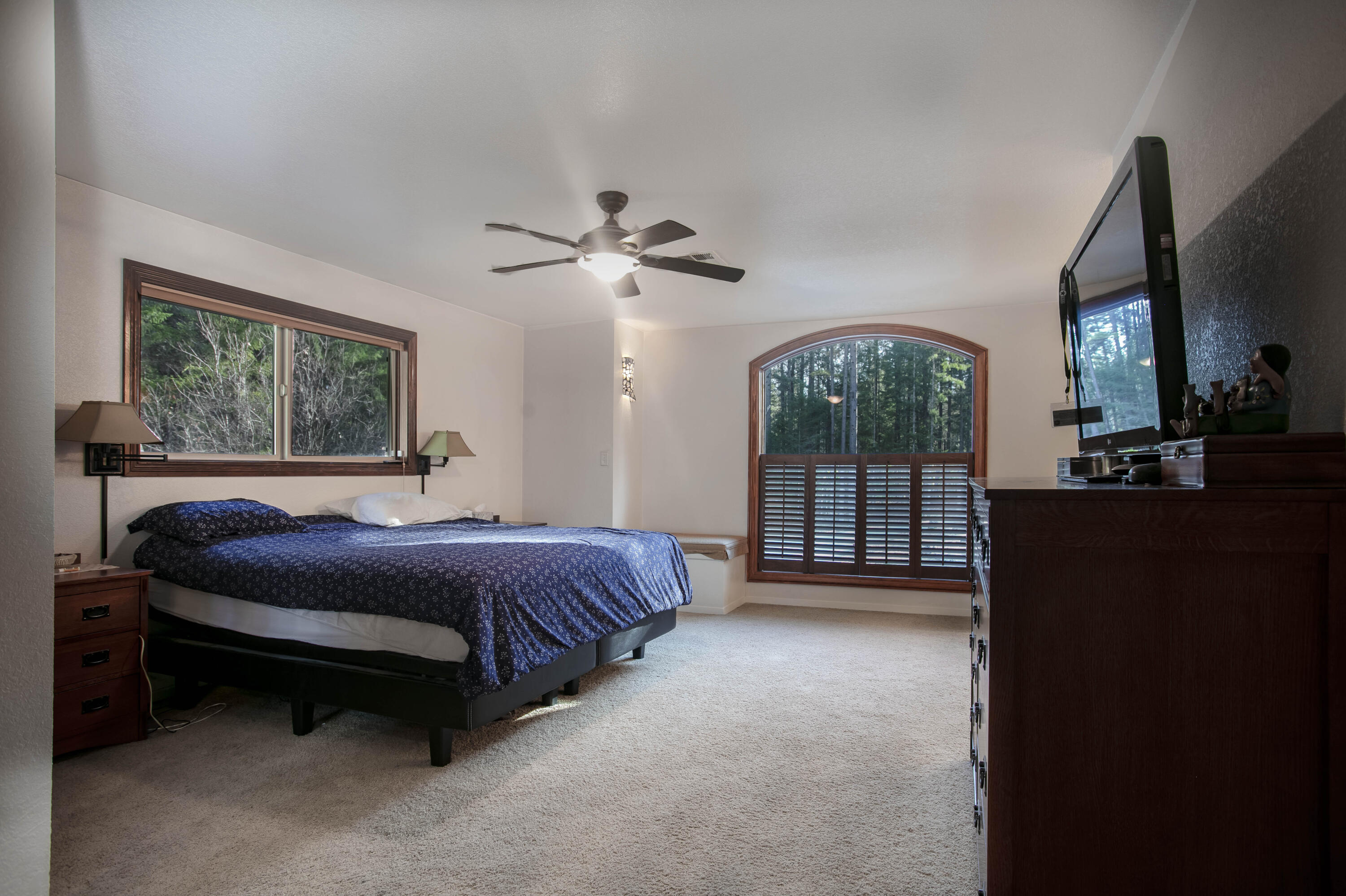 285 Riessen Road Grants Pass, OR 97526 - Photo 54 of 59 Beautiful Views