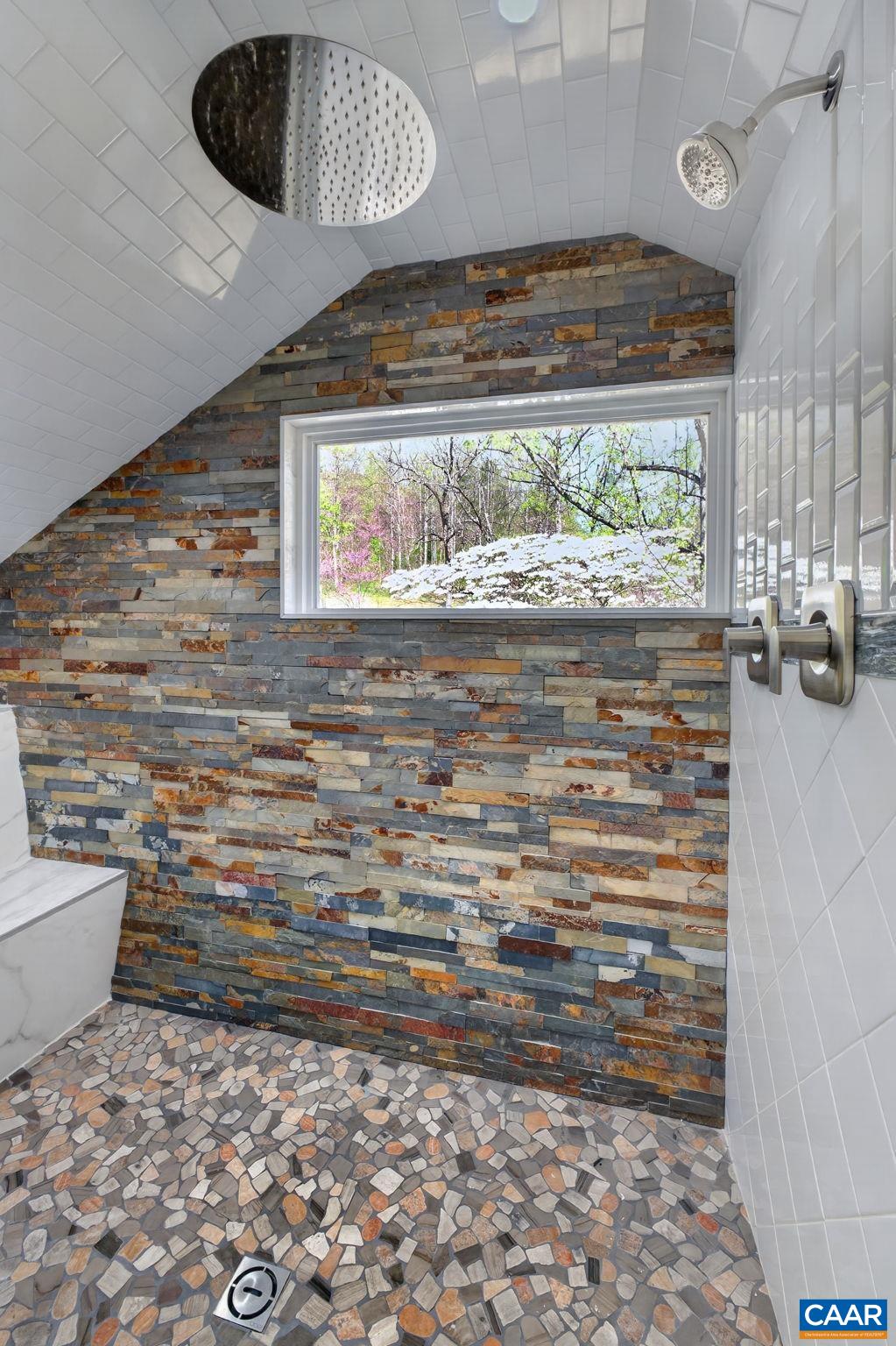 689 Mutton Hollow Road Stanardsville, VA 22973 - Photo 57 of 61 2nd Floor Bath