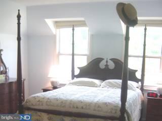 1019 Beaumont Road Berwyn, PA 19312 - Photo 4 of 6