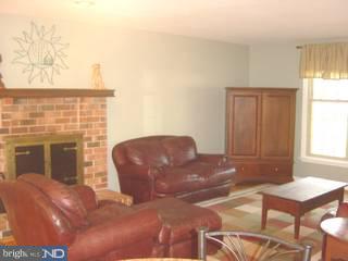 1019 Beaumont Road Berwyn, PA 19312 - Photo 5 of 6