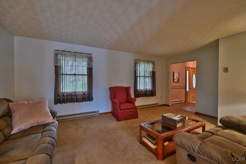 8 Pointe Street Mount Pocono, PA 18344 - Photo 11 of 50 Gallery Image 11