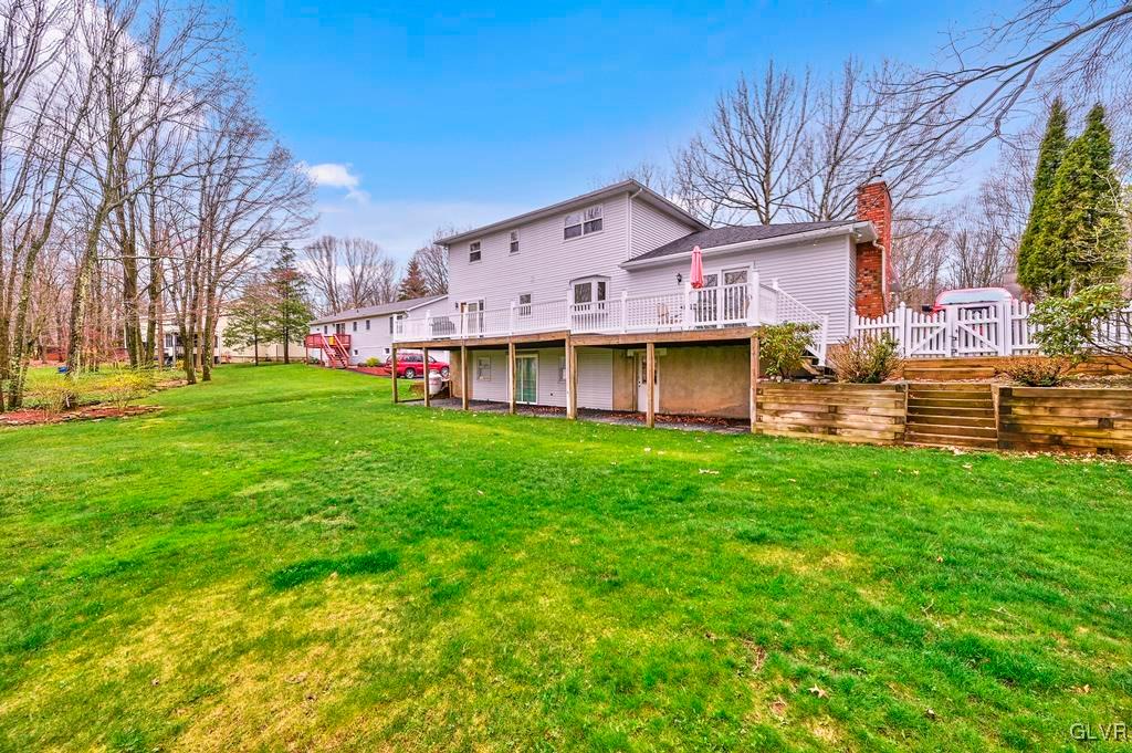 8 Pointe Street Mount Pocono, PA 18344 - Photo 5 of 50 Gallery Image 5