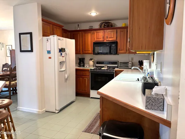 $520,000 | 16 Pepper Lane, Greenfield, NY 12866