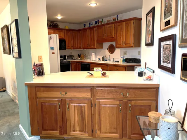 $520,000 | 16 Pepper Lane, Greenfield, NY 12866