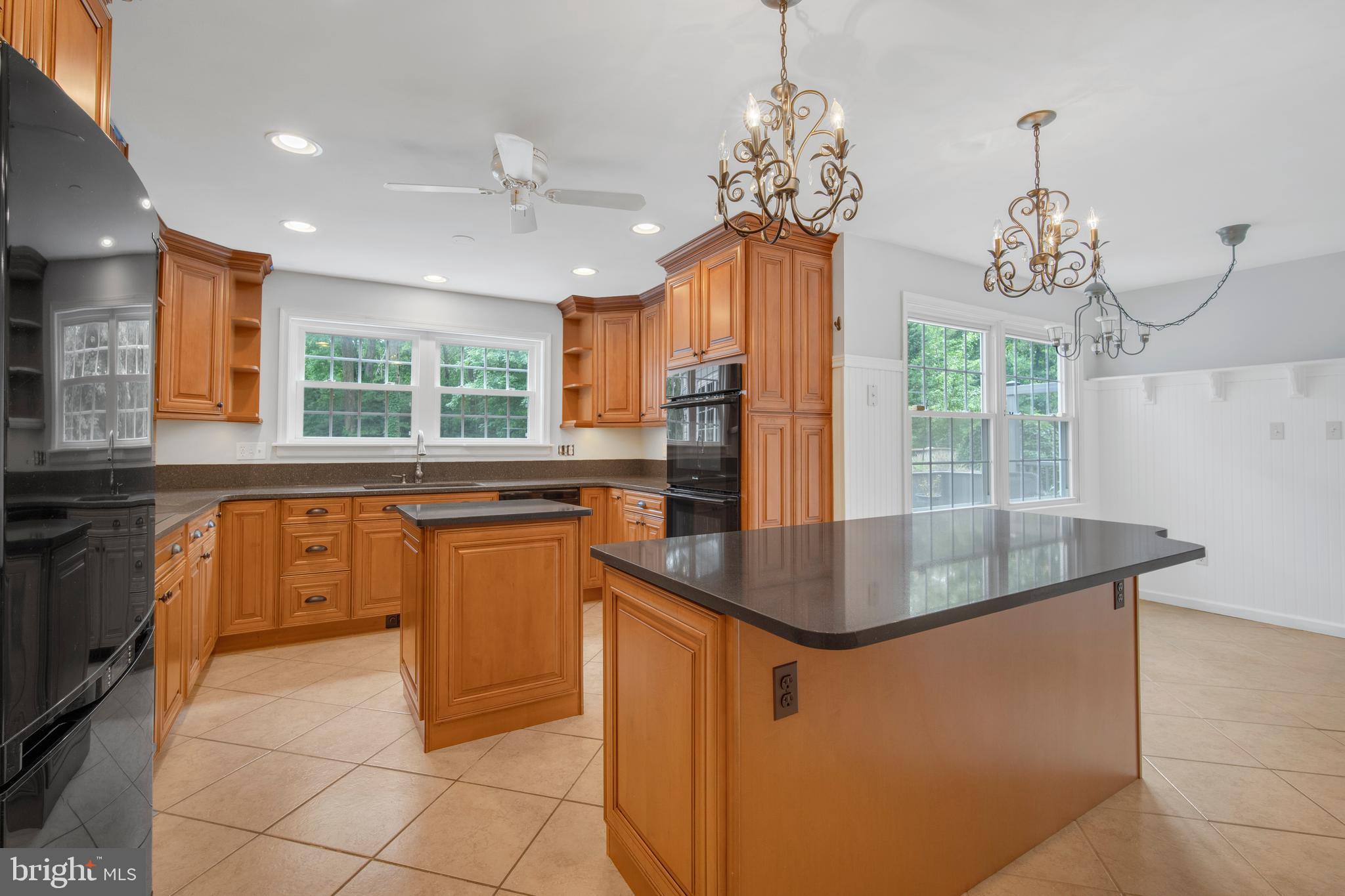 629 Shore Acres Road Arnold, MD 21012 - Photo 15 of 48 Perfect to entertain