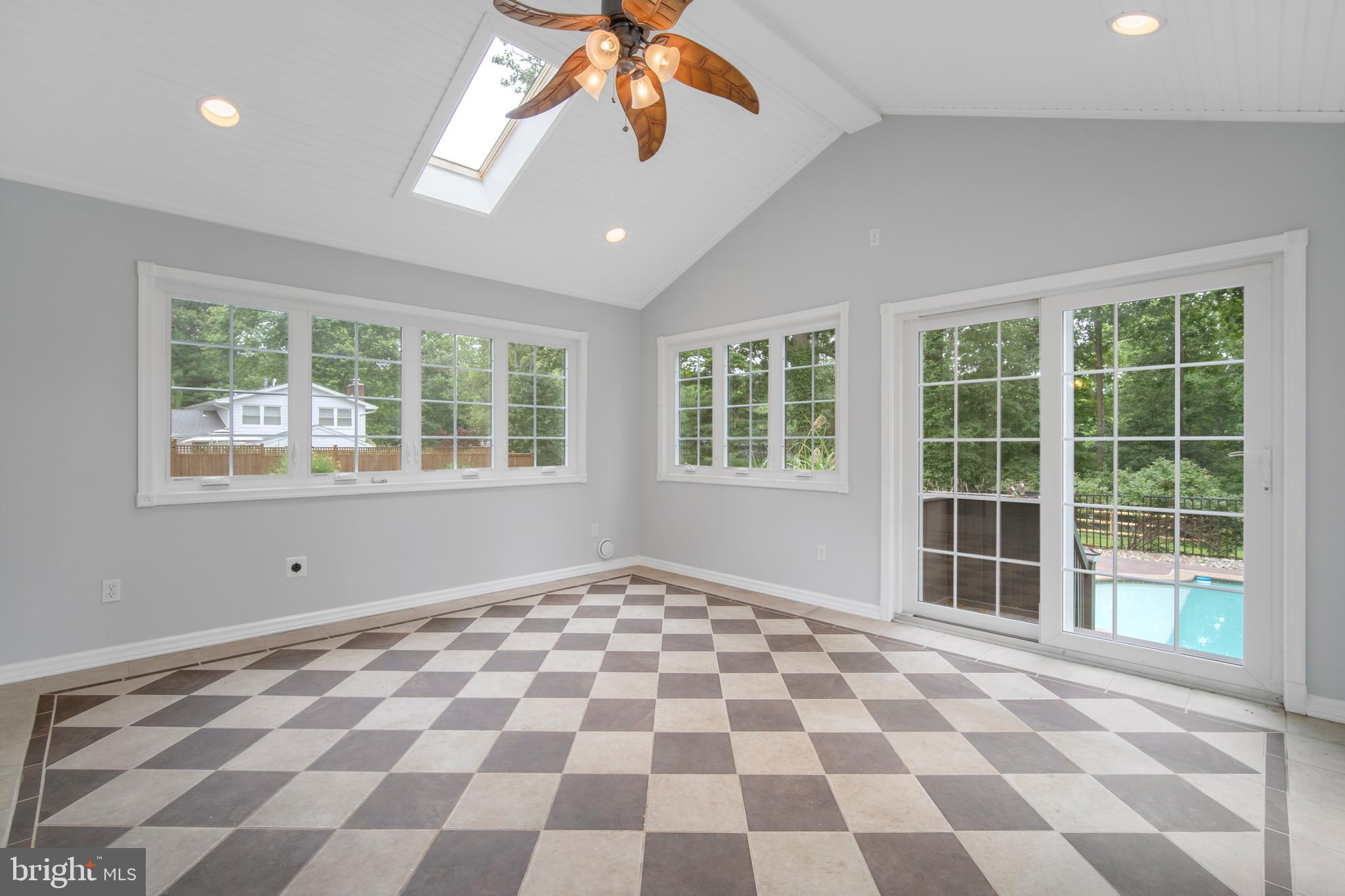 629 Shore Acres Road Arnold, MD 21012 - Photo 9 of 48 Open, bright, sunny sun room