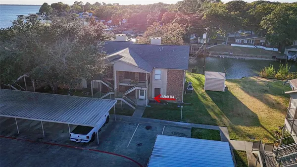 $184,900 | 849 Gun Barrel Lane, Unit B4, Gun Barrel City, TX 75156