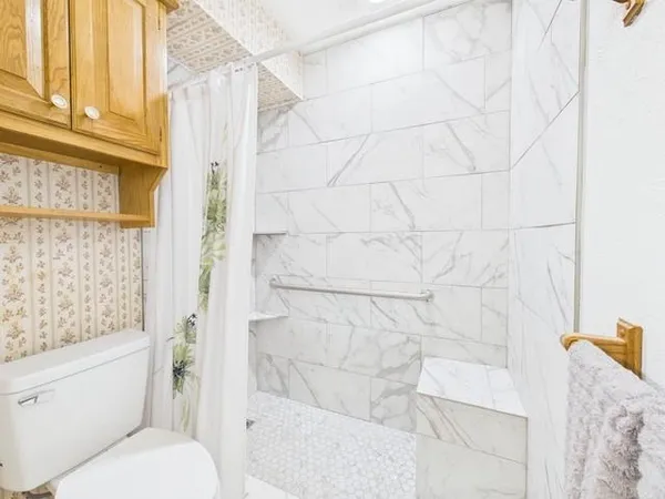 $184,900 | 849 Gun Barrel Lane, Unit B4, Gun Barrel City, TX 75156