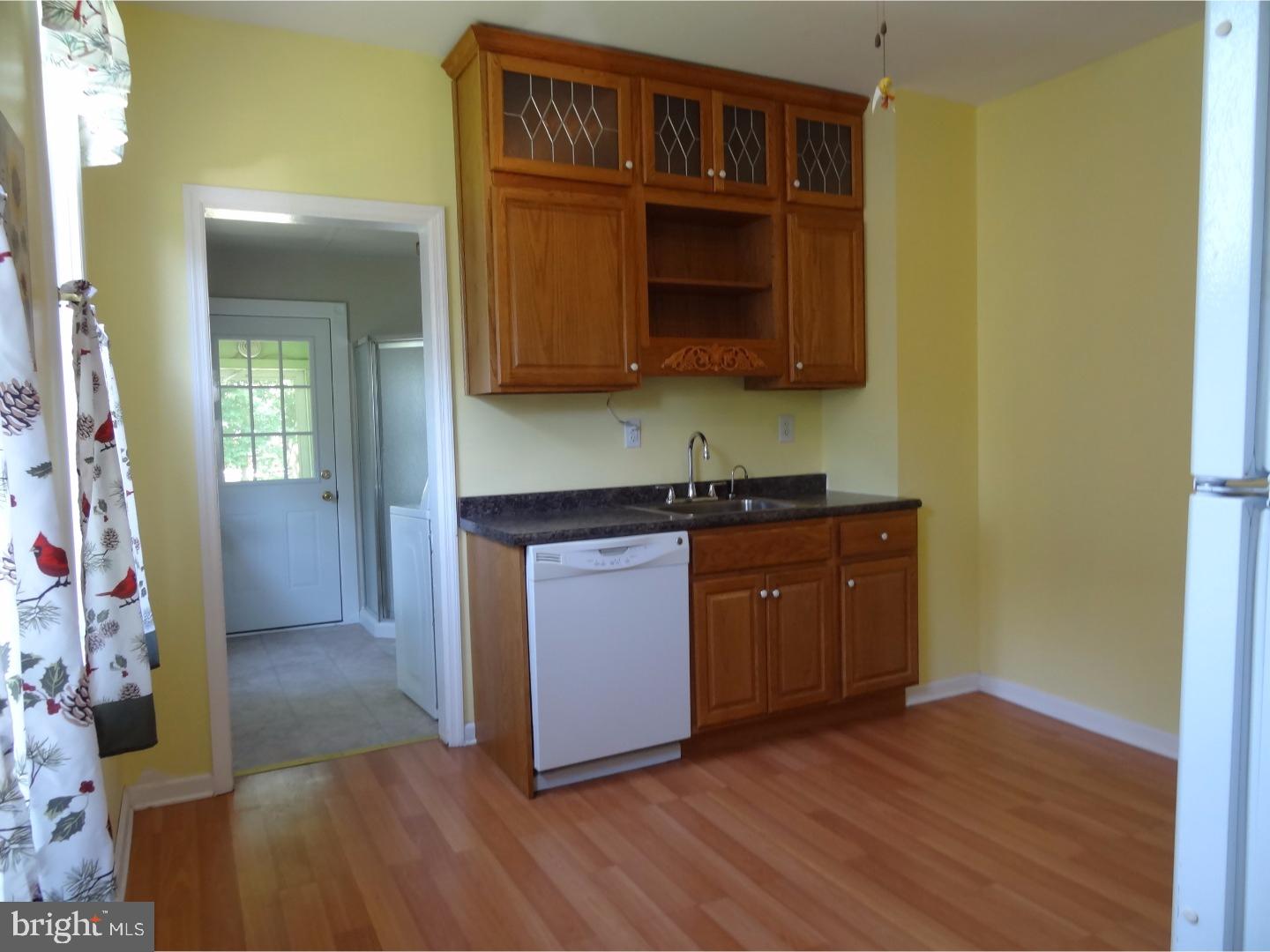 210 Madison Avenue Laurel Springs, NJ 08021 - Photo 4 of 17 Kitchen