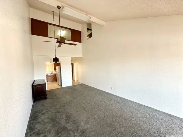 $3,200 | 98-1379 Koaheahe Place, Unit 33, Pearl City, HI 96782