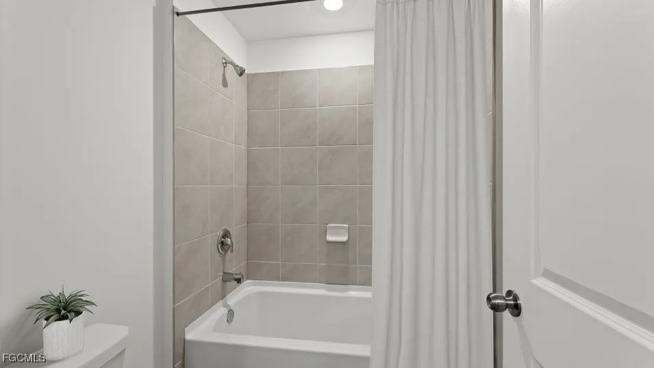 12222 Amber Waves Road Lehigh Acres, FL 33974 - Photo 23 of 38