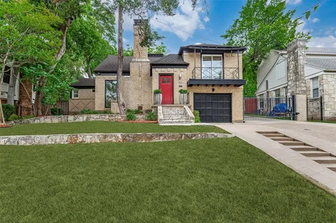 $420,000 | 702 North Hampton Road, Dallas, TX 75208