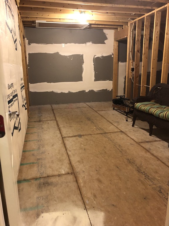 6 Adams Farm Road, Unit 6 Shrewsbury, MA 01545 - Photo 36 of 38 a view of a terrace with wooden floor