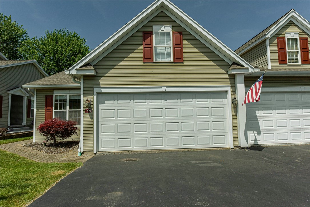 991 Cane Patch Webster, NY 14580 - Photo 2 of 30
