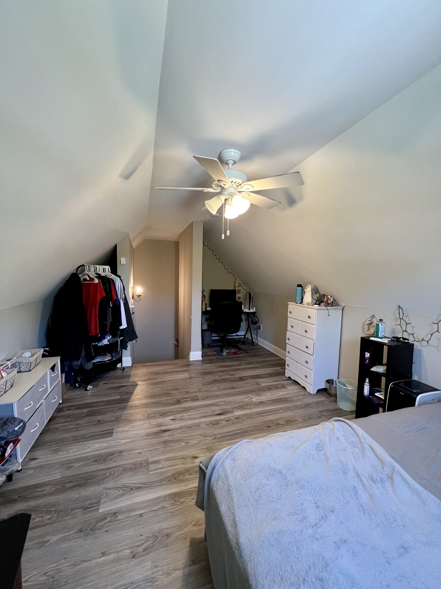 418 Taylor Road Manchester, TN 37355 - Photo 29 of 30 a bedroom with a bed and a mirror