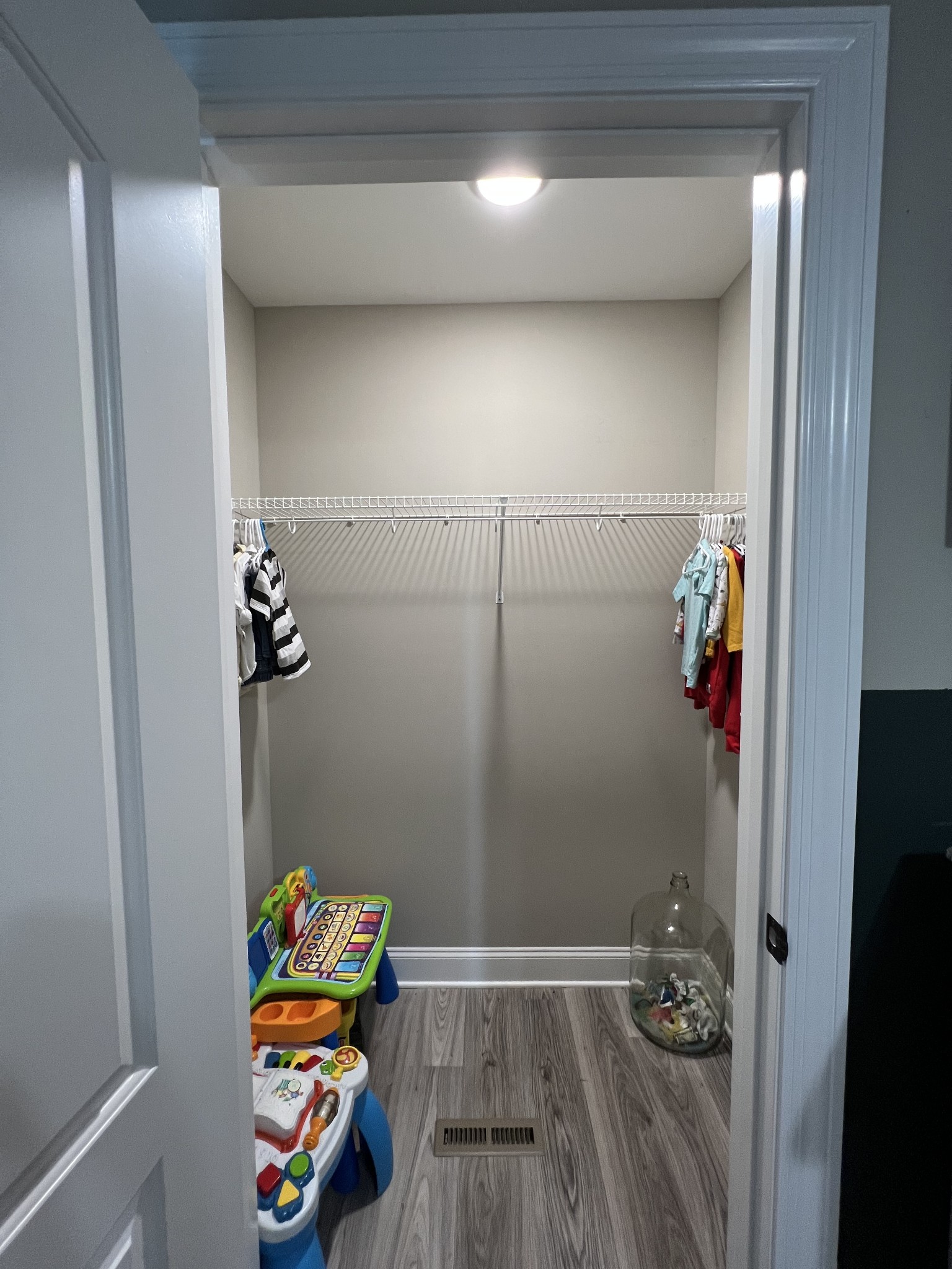 418 Taylor Road Manchester, TN 37355 - Photo 30 of 30 a room with toys and wooden floor