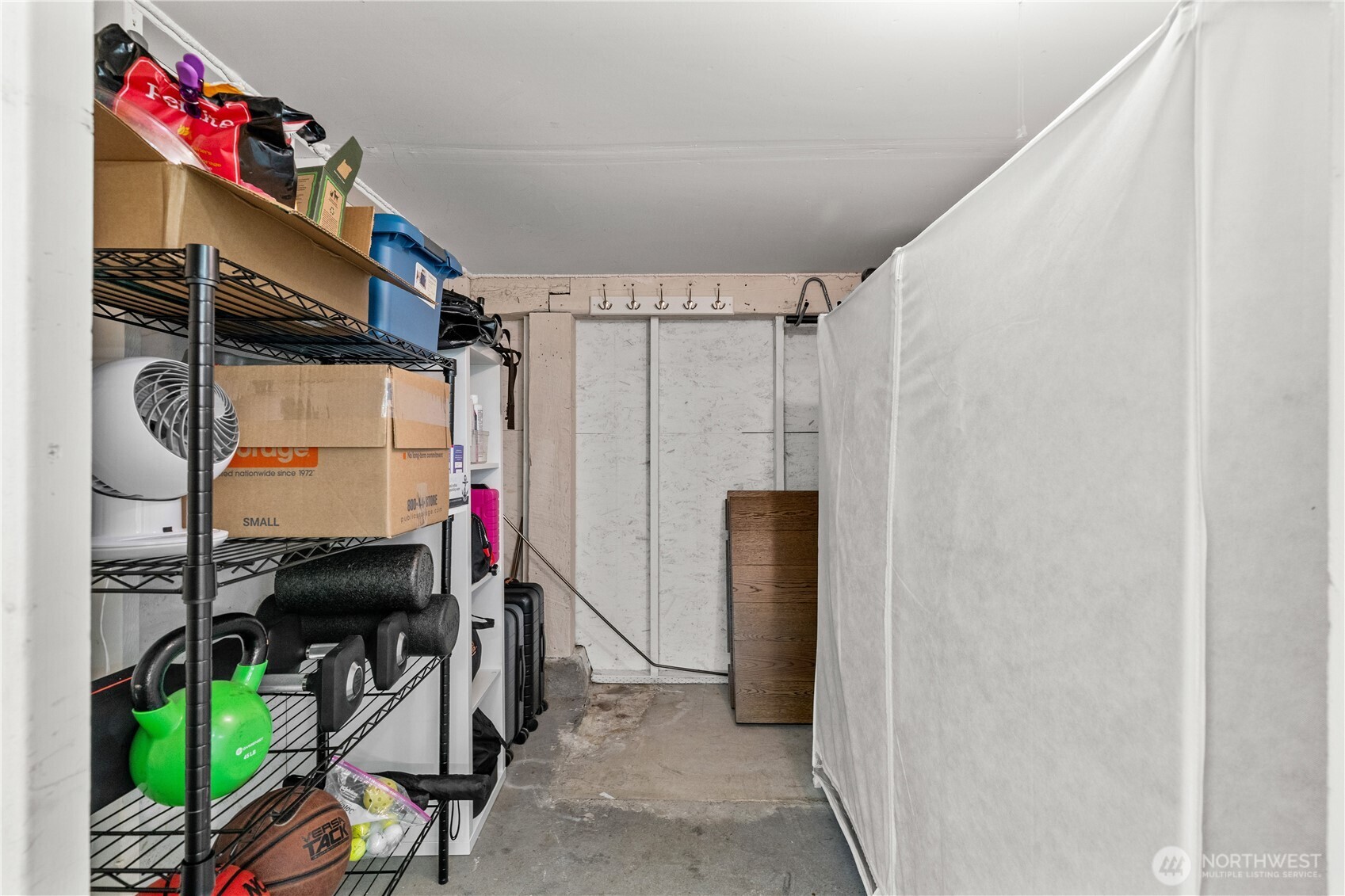 4420 Dayton Avenue North, Unit 2 Seattle, WA 98103 - Photo 26 of 32