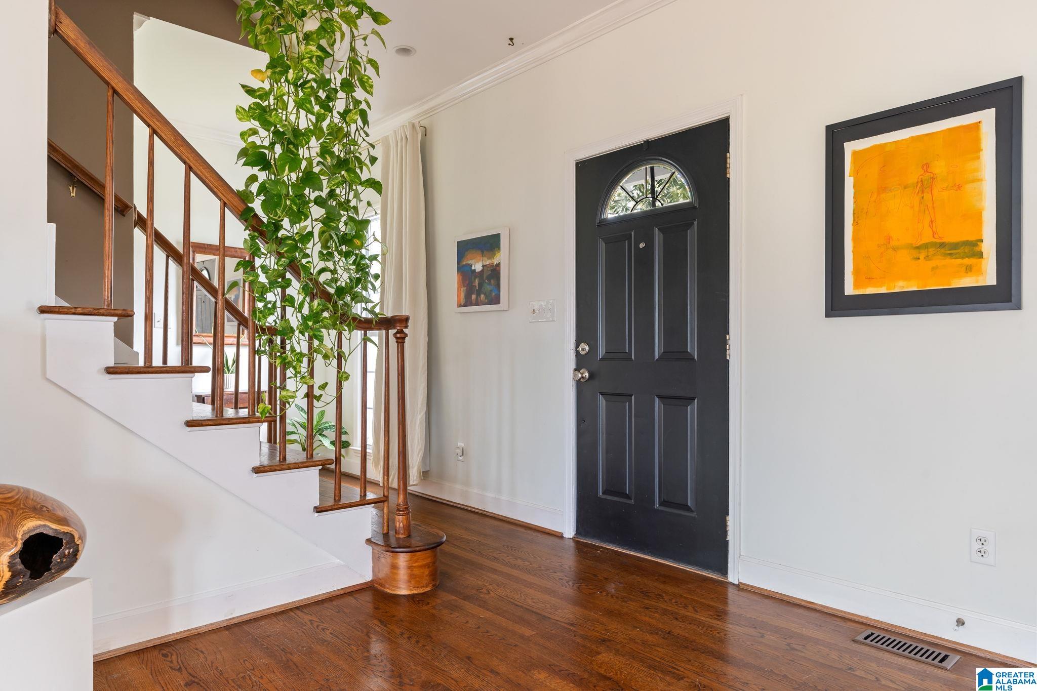 468 Shades Crest Road Bessemer, AL 35022 - Photo 4 of 64