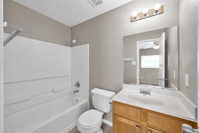 $1,525 | 2214 Shady Tree Lane, Conroe, TX 77301