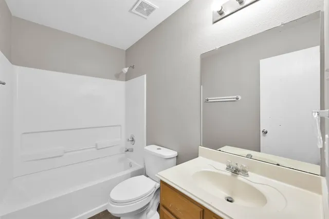 $1,525 | 2214 Shady Tree Lane, Conroe, TX 77301