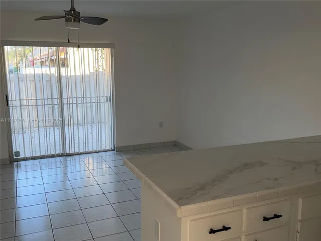 $434,900 | 13855 Southwest 64th Street, Unit 13855, Miami, FL 33183
