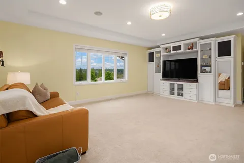 $2,995,000 | 2146 277th Avenue Southeast, Sammamish, WA 98075