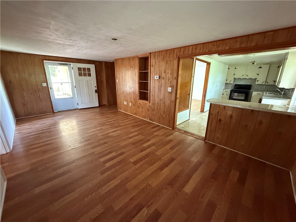 4250 AR 7 Jasper, AR 72641 - Photo 20 of 47 Gallery Image 20