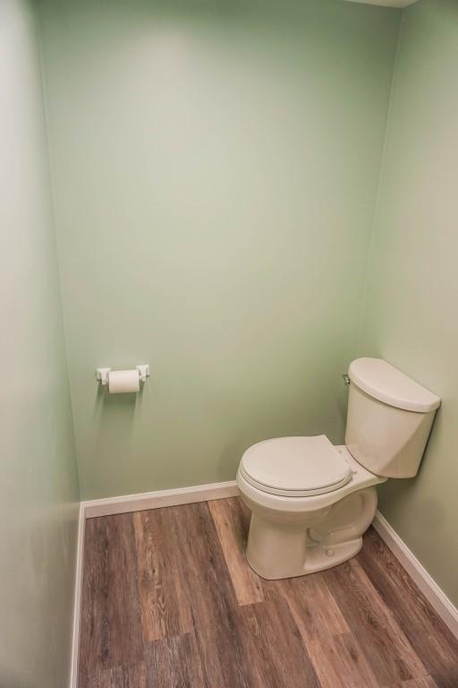 3211 Arapahoe Road Pittsburgh, PA 15241 - Photo 24 of 24 a white toilet sitting next to a white wall