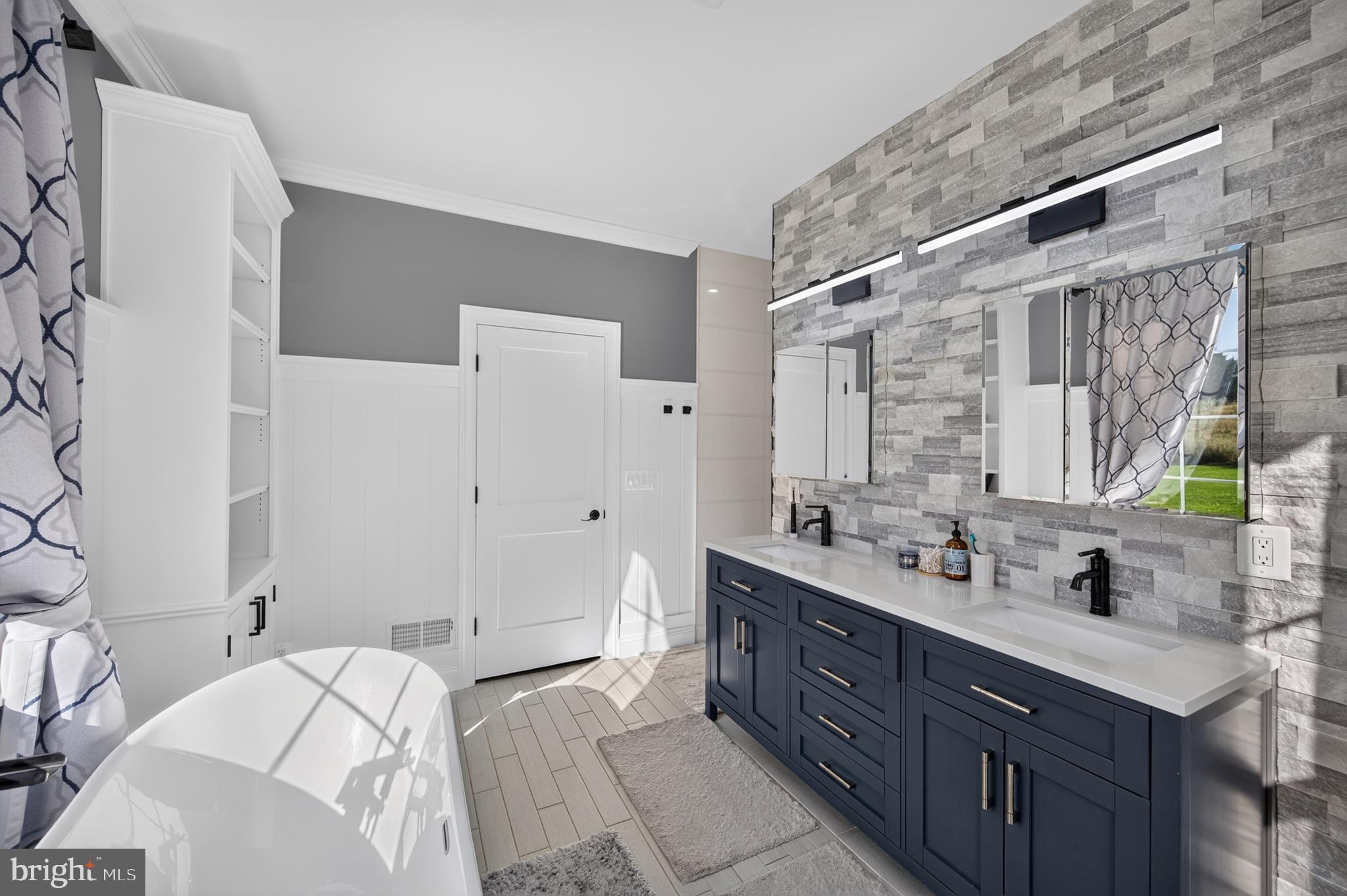 80 Bowling View Road Front Royal, VA 22630 - Photo 59 of 103 Luxury Master Bath