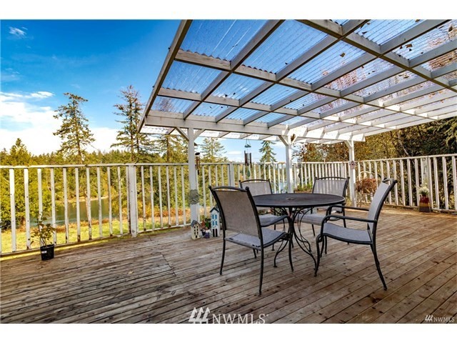 3095 Southeast Kamilche Point Road Shelton, WA 98584 - Photo 3 of 24 Gallery Image 3
