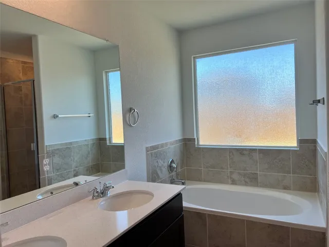 $1,825 | 115 Canley Loop, Hutto, TX 78634