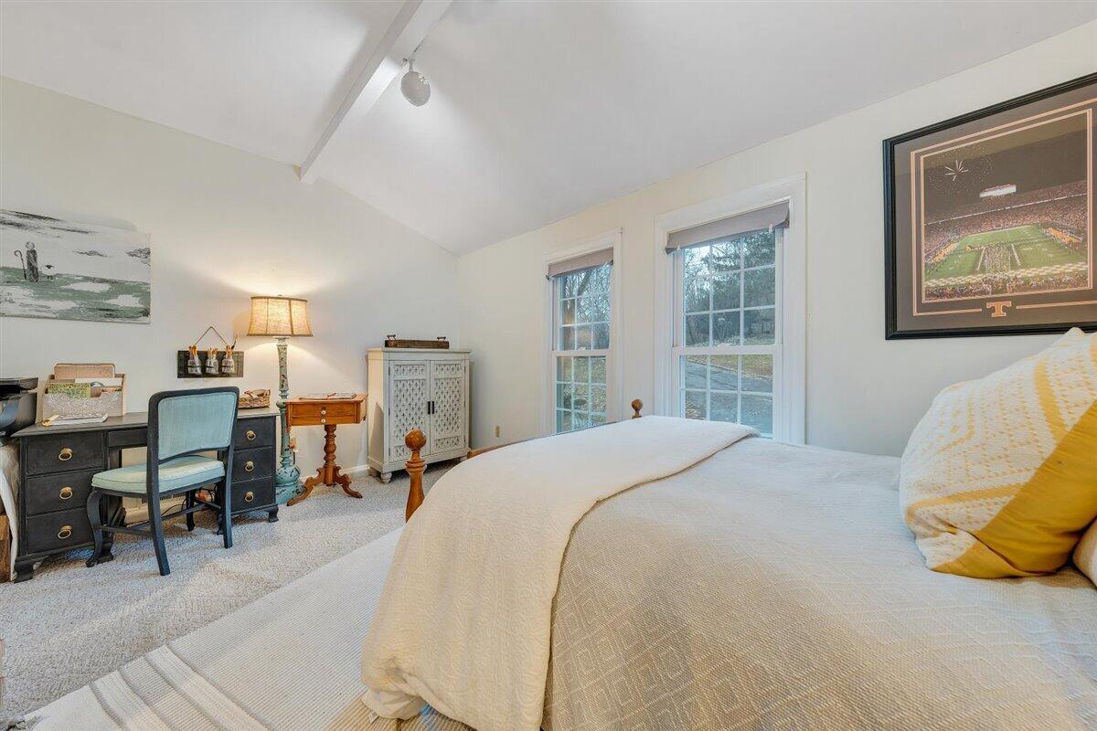909 Shenandoah Road Lexington, VA 24450 - Photo 11 of 53 11-MIB05307