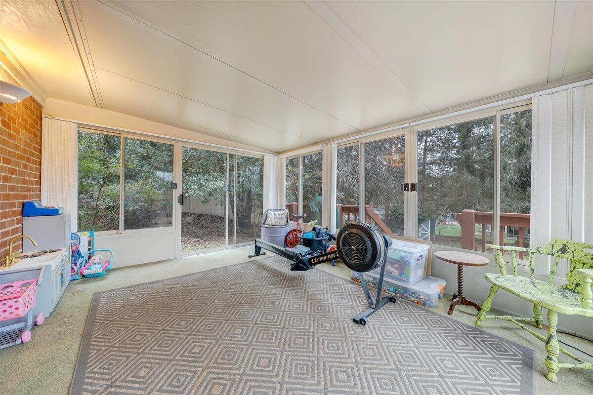 909 Shenandoah Road Lexington, VA 24450 - Photo 21 of 53 23-MIB05343