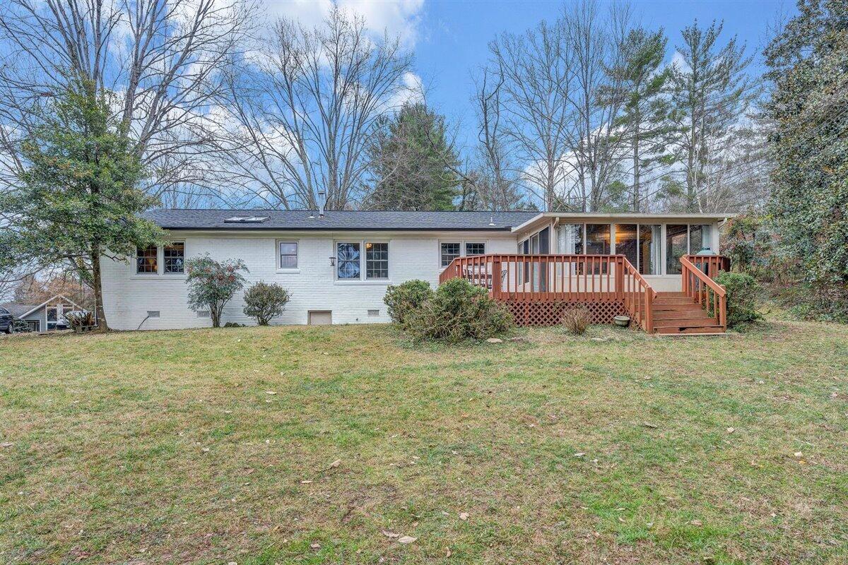 909 Shenandoah Road Lexington, VA 24450 - Photo 38 of 53 40-MIB05397