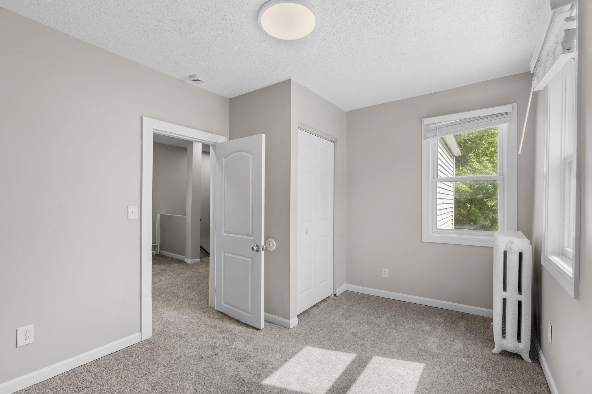 705 Sims Avenue St. Paul, MN 55106 - Photo 29 of 37