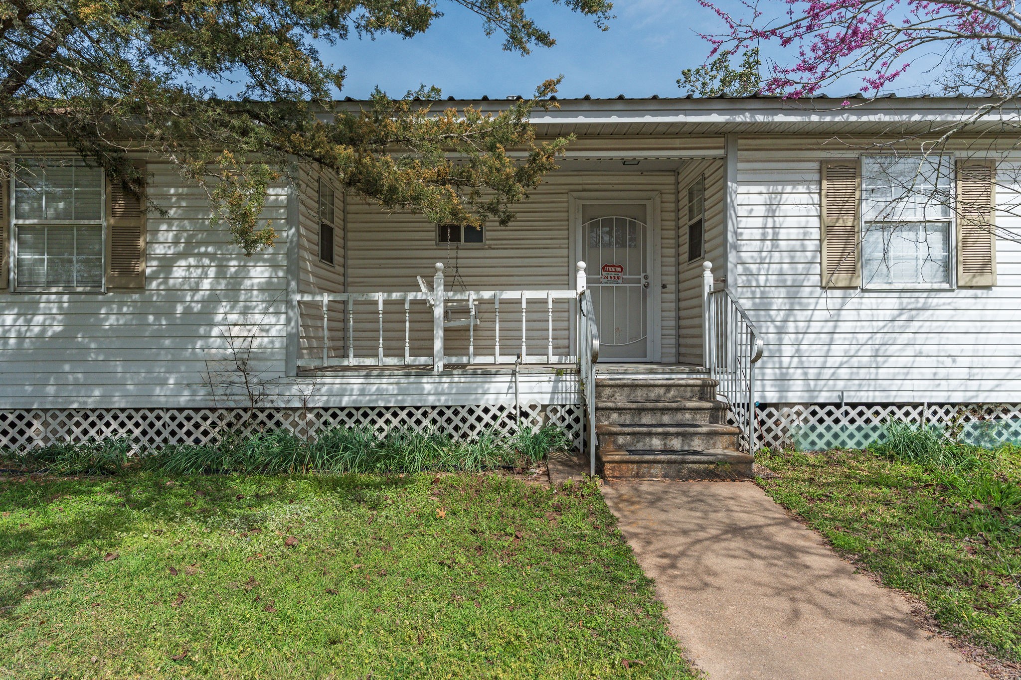 1310 Brazos Street Hempstead, TX 77445 - Photo 2 of 43 a front view of a house